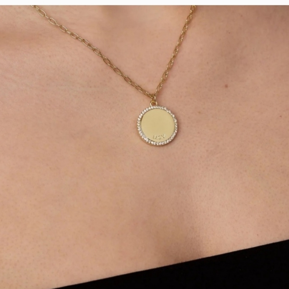 Electric Picks Dede Raad Strong As A Mother Necklace